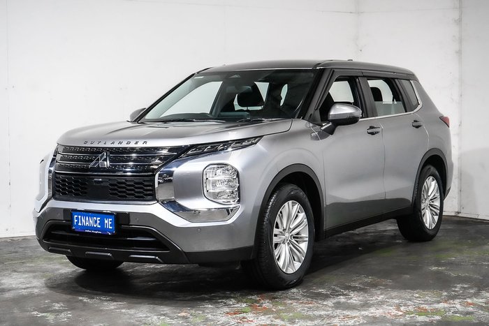 2022 Mitsubishi Outlander ES