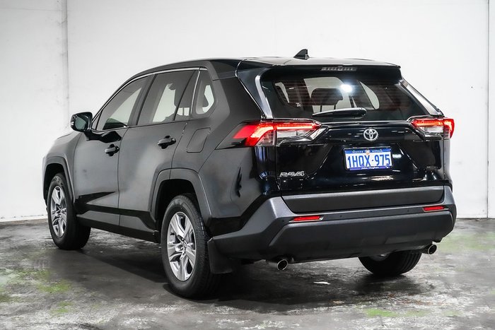 2022 Toyota RAV4 GX
