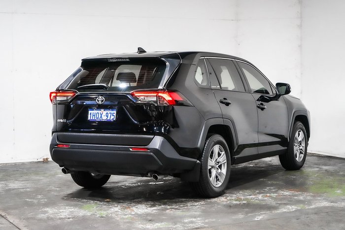 2022 Toyota RAV4 GX