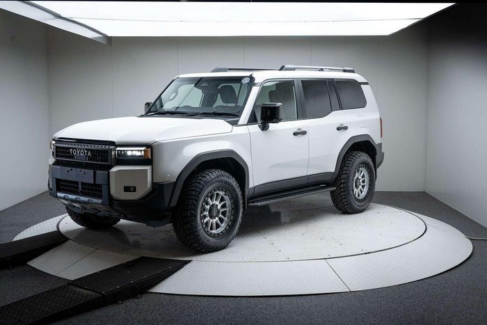 2026 Toyota Landcruiser Prado