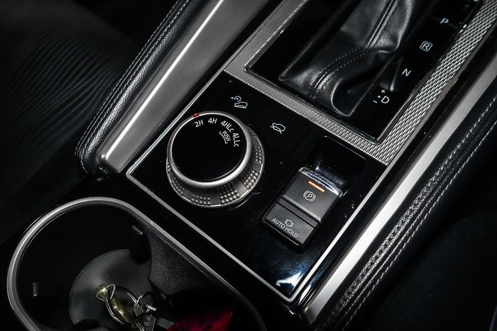 2023 Mitsubishi Pajero Sport GLS
