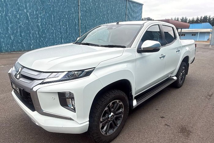 2021 Mitsubishi Triton GLS
