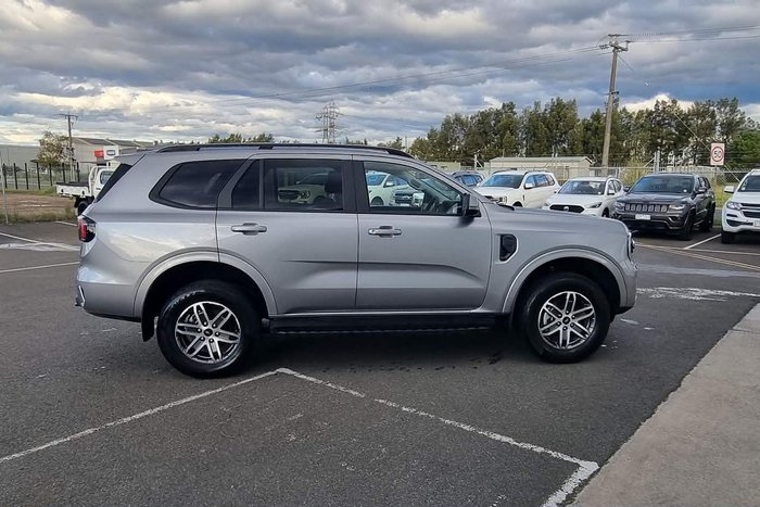 2025 Ford Everest Trend