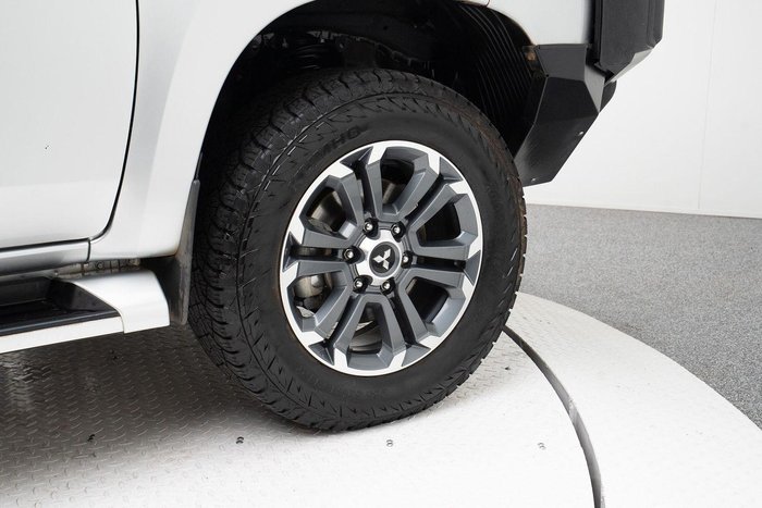 2020 Mitsubishi Triton GLS