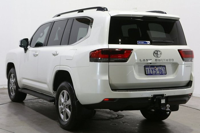 2025 Toyota Landcruiser Sahara