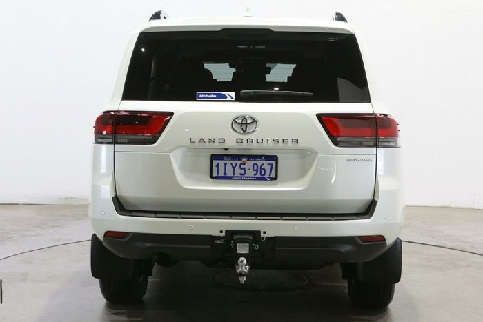 2025 Toyota Landcruiser Sahara