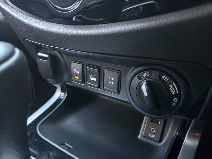 2018 Nissan Navara ST-X