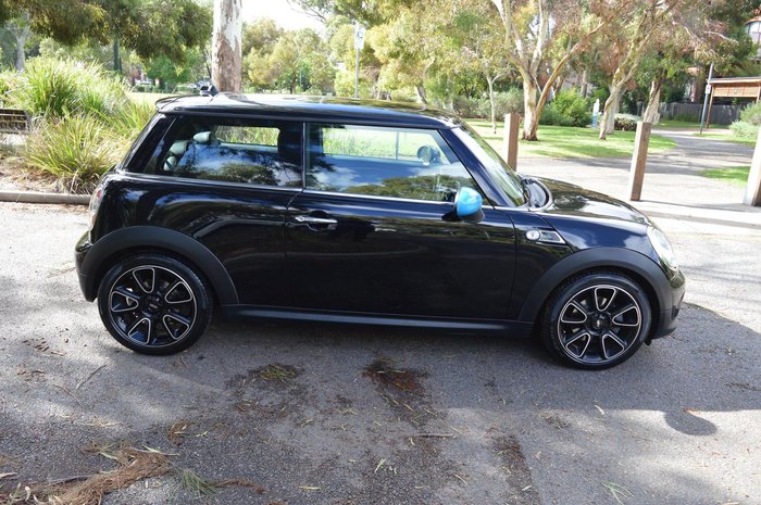 2013 MINI Hatch Cooper Bayswater R56 LCI Midnight Black