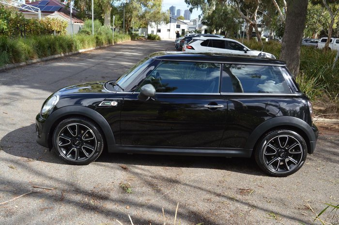 2013 MINI Hatch Cooper Bayswater R56 LCI Midnight Black