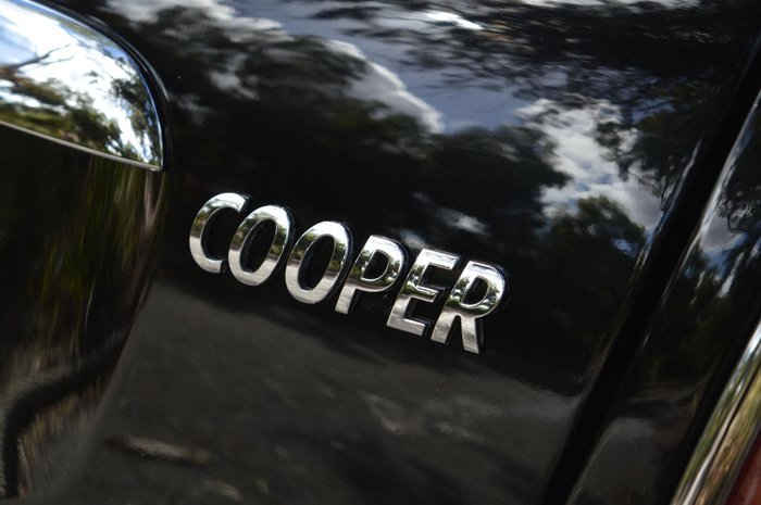 2013 MINI Hatch Cooper Bayswater R56 LCI Midnight Black