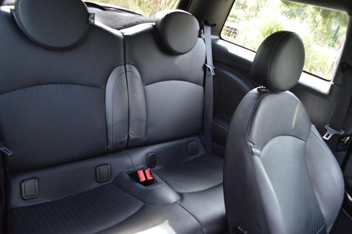 2013 MINI Hatch Cooper Bayswater R56 LCI Midnight Black