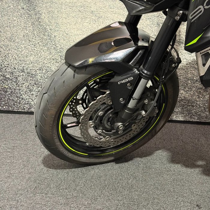 2019 Kawasaki Z900 (ZR900) Black