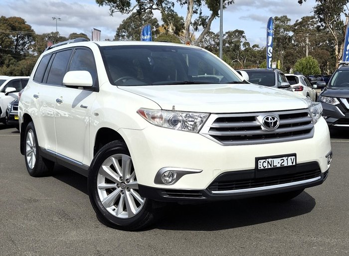 2013 Toyota Kluger