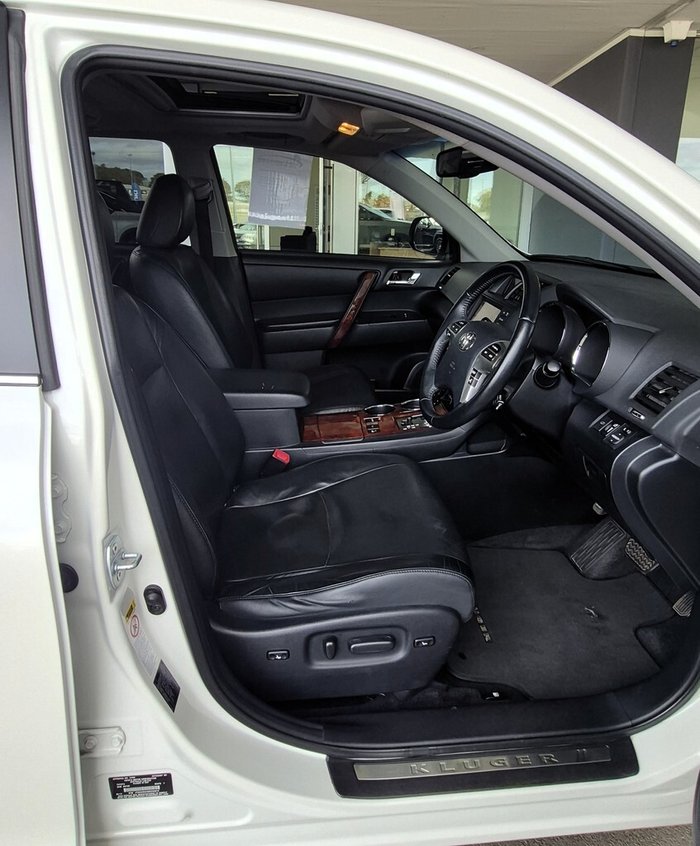 2013 Toyota Kluger