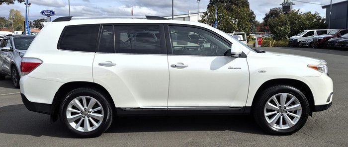 2013 Toyota Kluger