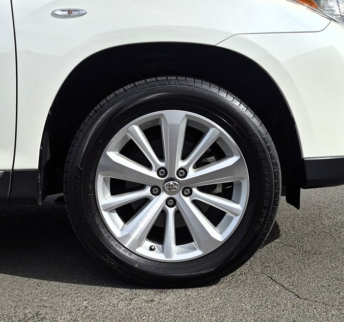 2013 Toyota Kluger