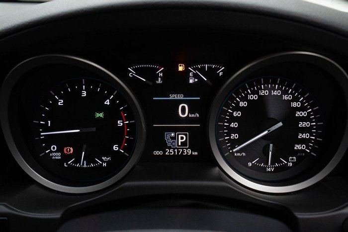 2013 Toyota Landcruiser Sahara