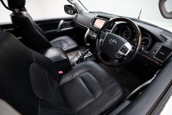 2013 Toyota Landcruiser Sahara