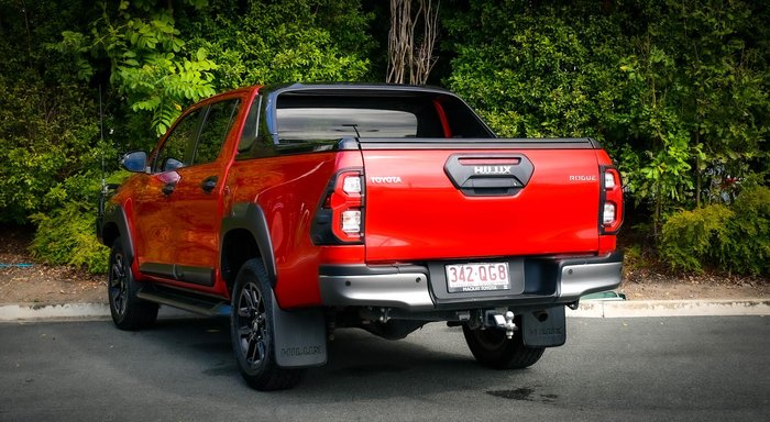 2020 Toyota Hilux Rogue