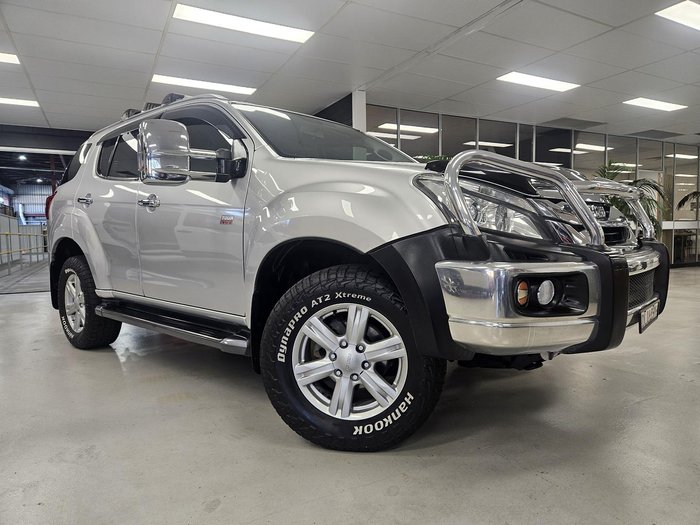 2016 Isuzu MU-X LS-T
