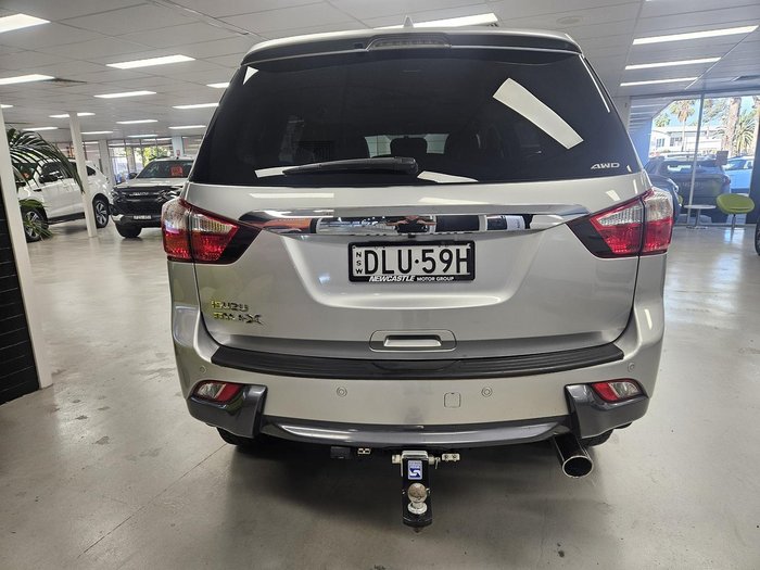 2016 Isuzu MU-X LS-T