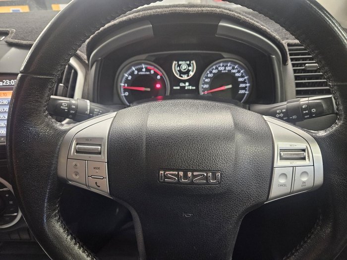 2016 Isuzu MU-X LS-T