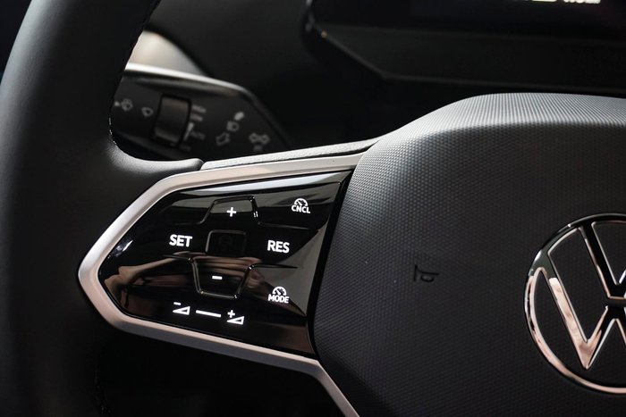 2025 Volkswagen ID.5 Pro