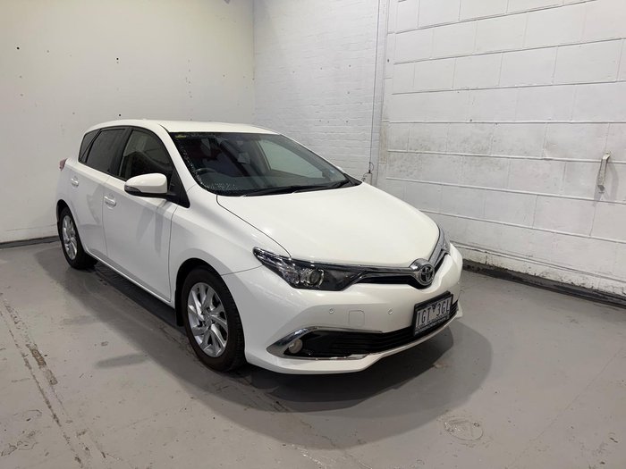 2016 Toyota Corolla Ascent Sport