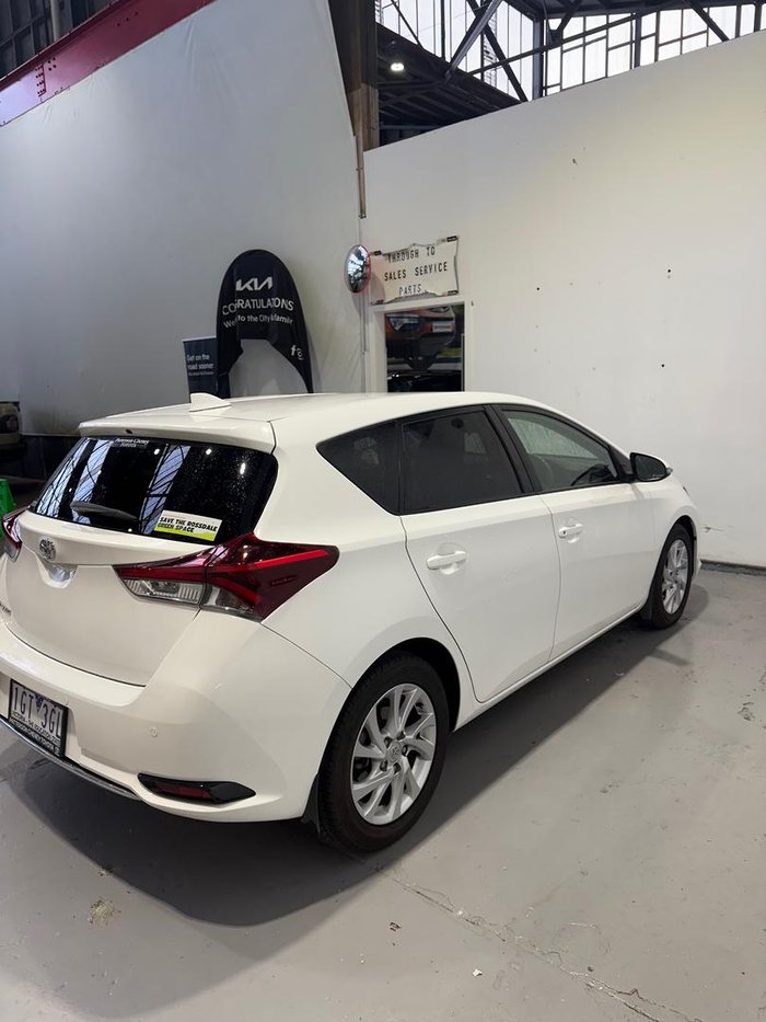 2016 Toyota Corolla Ascent Sport