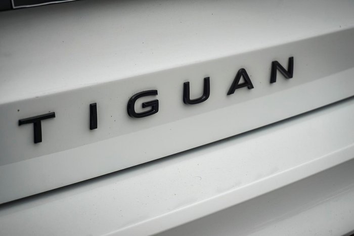 2025 Volkswagen Tiguan 195TSI R-Line