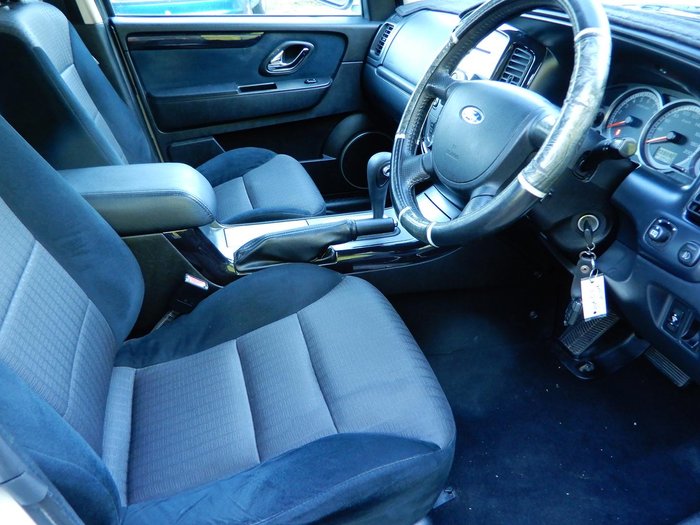 2010 Ford Escape ZD MY10 4X4 On Demand Diamond White