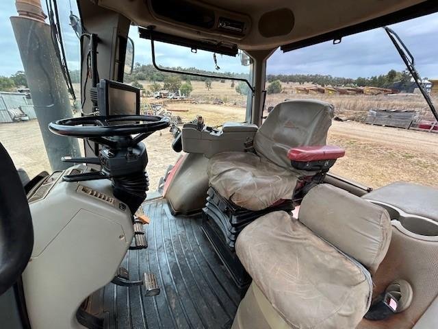 2007 Case Magnum 305 Powershift Red