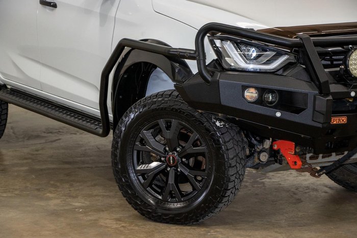 2023 Isuzu D-MAX X-TERRAIN