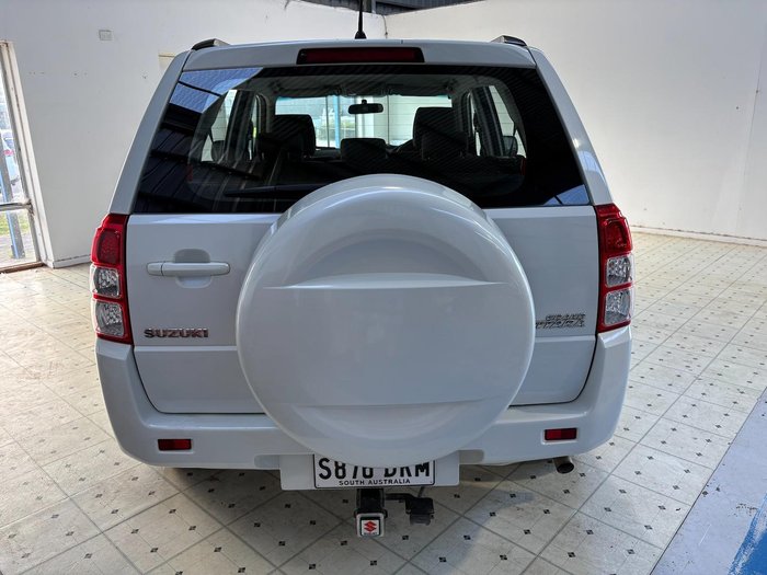 2014 Suzuki Grand Vitara JB 4X4 Dual Range White Pearl