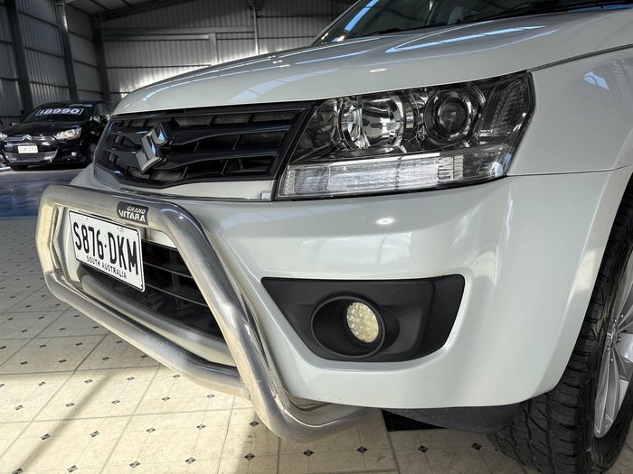 2014 Suzuki Grand Vitara JB 4X4 Dual Range White Pearl