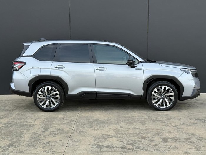 2025 Subaru Forester Hybrid Touring