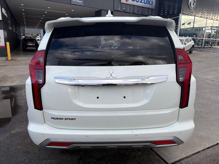 2023 Mitsubishi Pajero Sport GLS