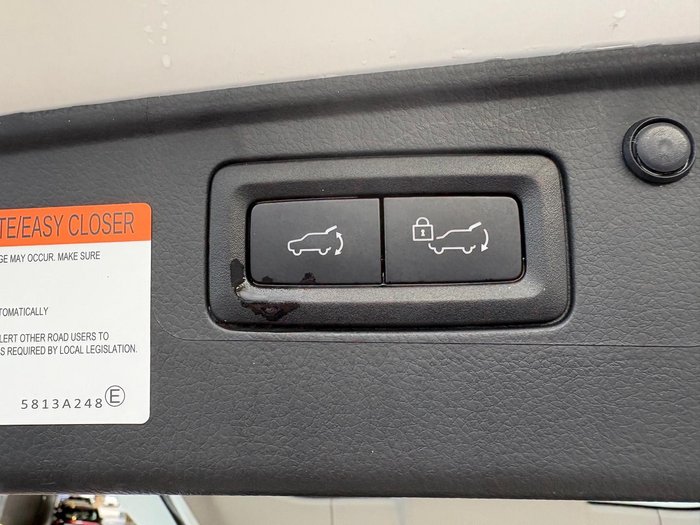 2023 Mitsubishi Pajero Sport GLS