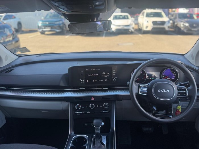 2023 Kia Carnival S
