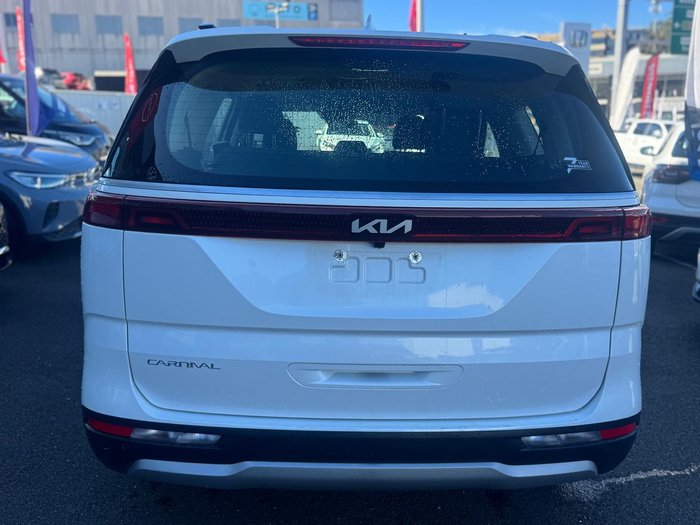 2023 Kia Carnival S