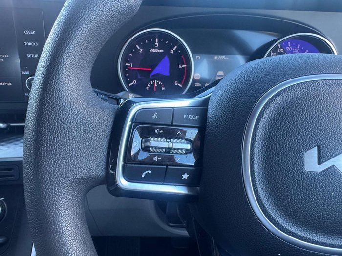 2023 Kia Carnival S