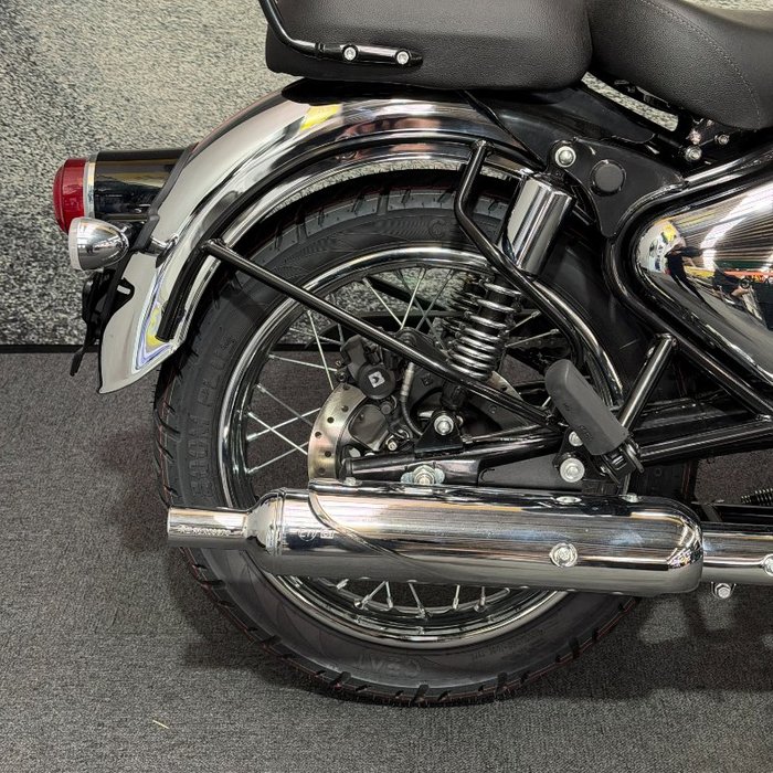 2025 Royal Enfield CLASSIC 350 CHROME Green