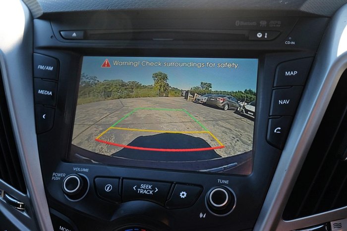 2013 Hyundai Veloster +