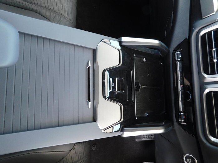 2026 LDV D90 Executive