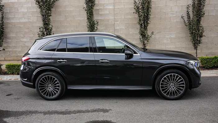 2024 Mercedes-Benz GLC-Class GLC300