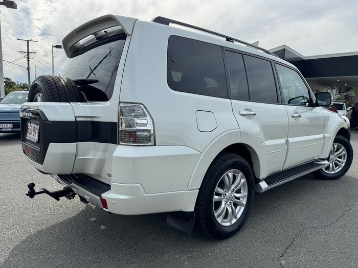 2019 Mitsubishi Pajero GLS