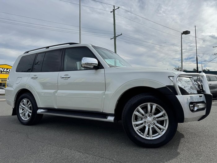 2019 Mitsubishi Pajero GLS