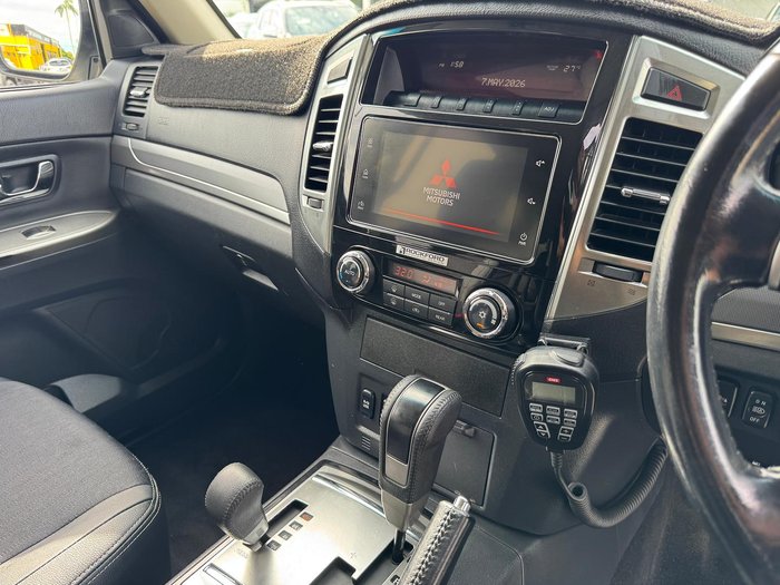 2019 Mitsubishi Pajero GLS