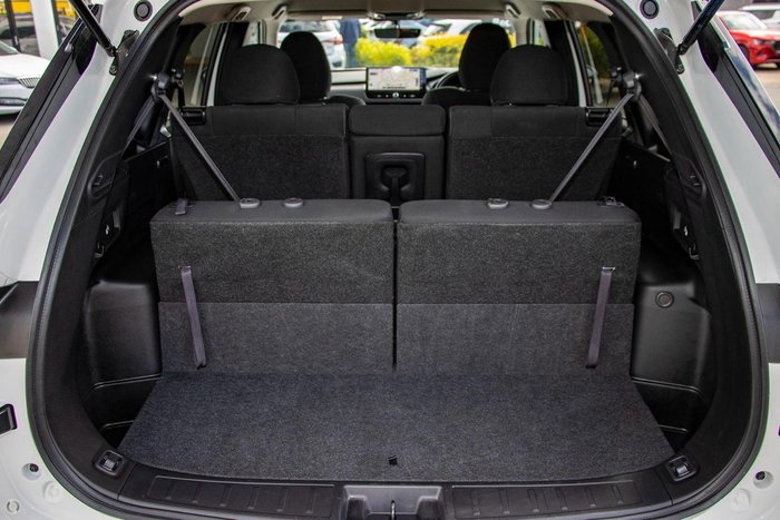 2025 Mitsubishi Outlander LS