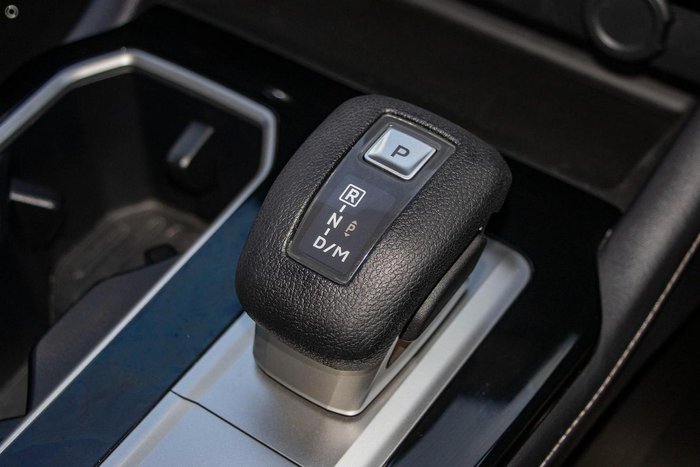 2025 Mitsubishi Outlander ES